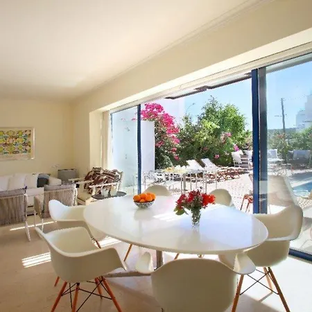 “Villa With Majestic Garden And Pool” Protaras Villa 82 *