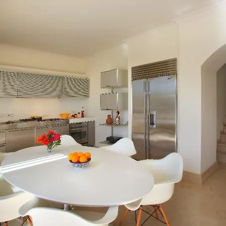 “Villa With Majestic Garden And Pool” Protaras Villa 82 *
